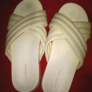 American eagle sandals size 8